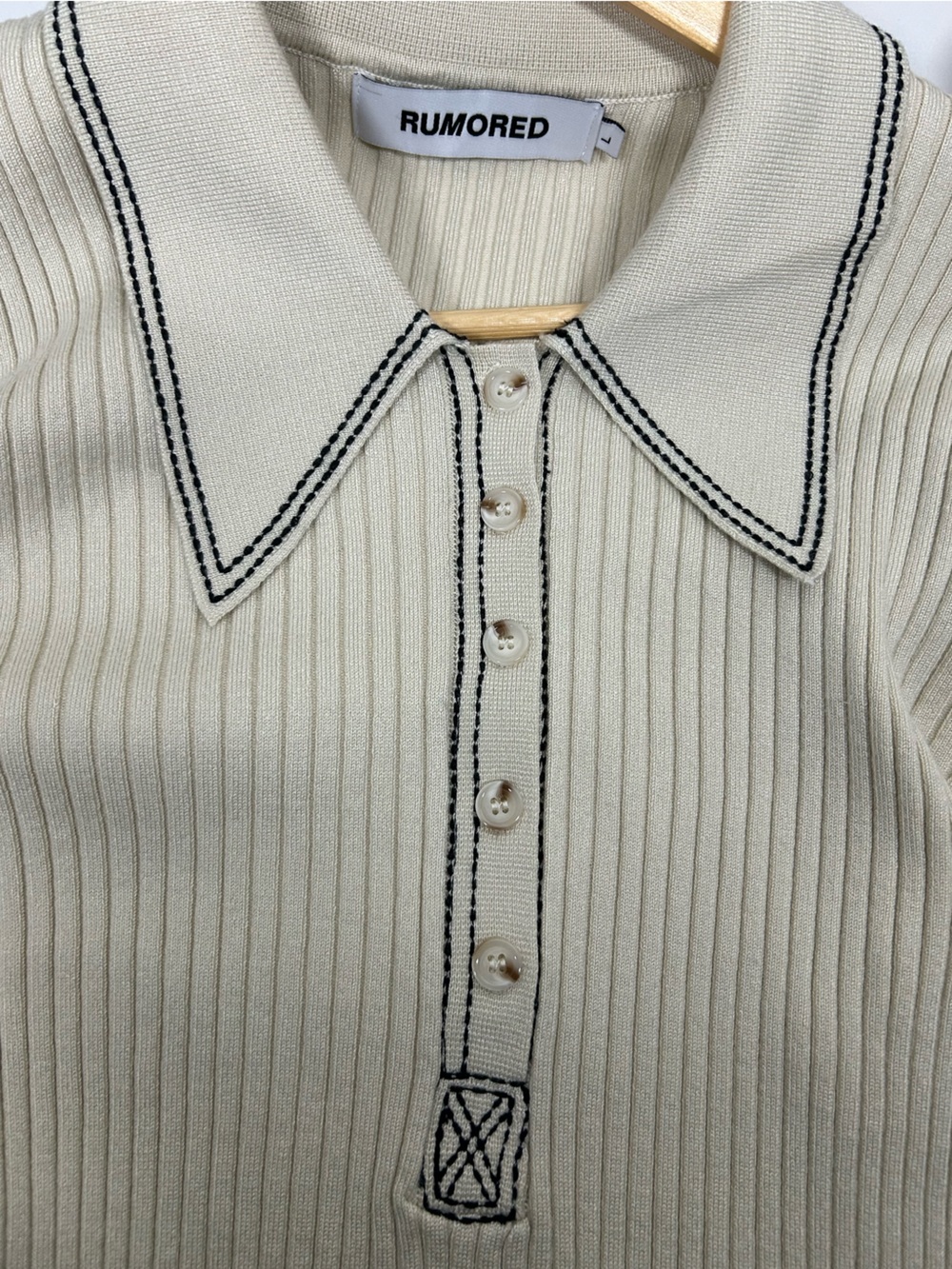Rumored Ribbed Long Sleeve Polo Sweater Knit Top Cream Contrast Stitch - Picture 4 of 12